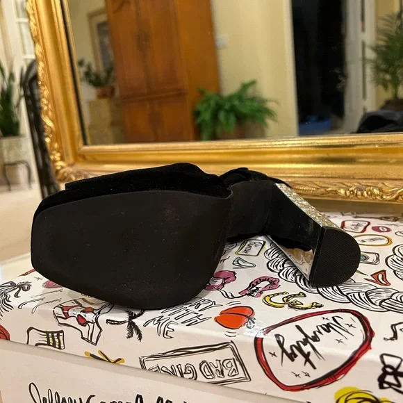 Jeffrey Campbell 5 1/2” heels - Picture 4 of 5